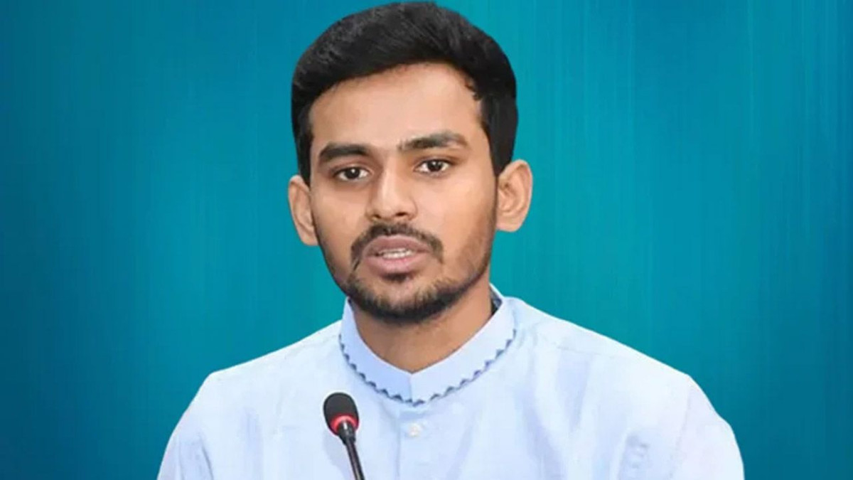 আসিফ মাহমুদ ও তার স্ত্রীর দেশ-বিদেশের সম্পদের তথ্য চায় দুদক