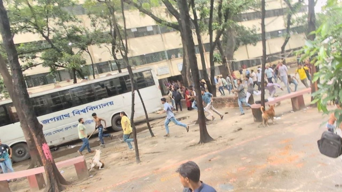জগন্নাথ বিশ্ববিদ্যালয়, ছাত্রদল, সংঘর্ষ