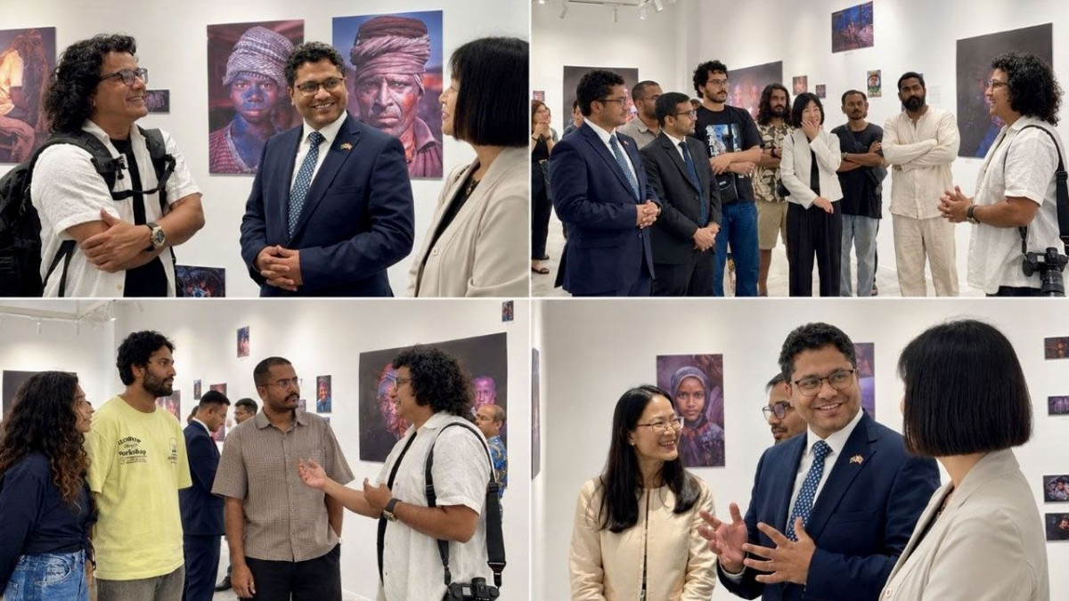 প্রদর্শনী অঙ্গার খ্যাতিসম্পন্ন বাংলাদেশী আলোকচিত্রশিল্পী