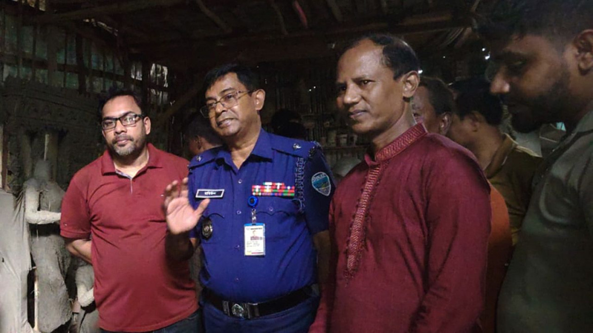 পুলিশ