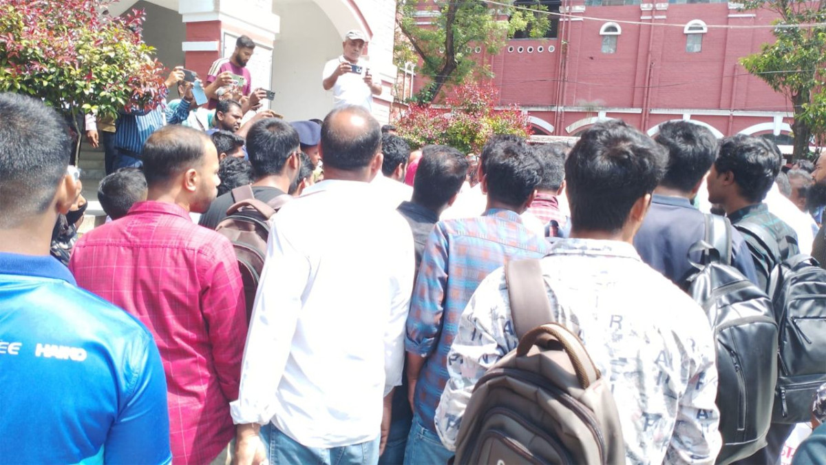 প্রাথমিক বিদ্যালয়ের সহকারী শিক্ষক, অবস্থান কর্মসূচি