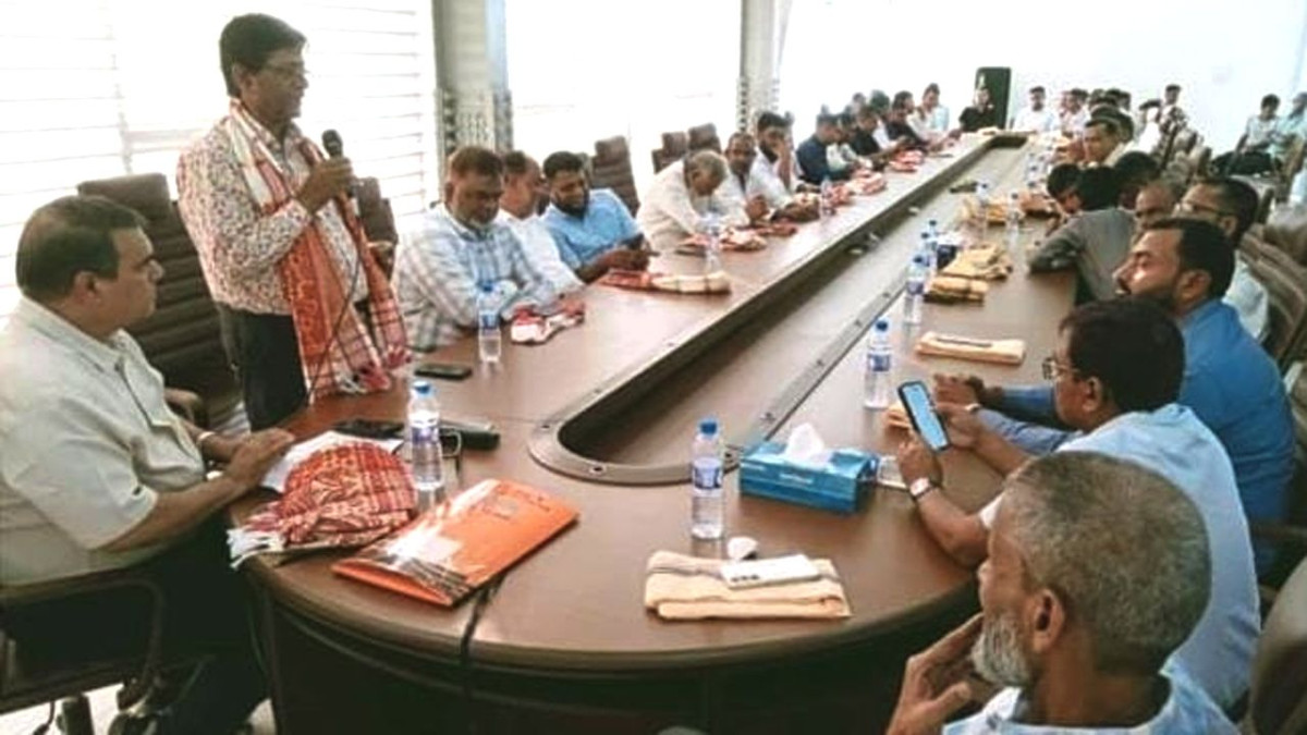 বাংলাদেশ ও ভারতের ব্যবসায়ীদের সভায় ভারত থেকে কয়লা ও পাথর আমদানি পুনরায় শুরু সিদ্ধান্ত হয়েছে