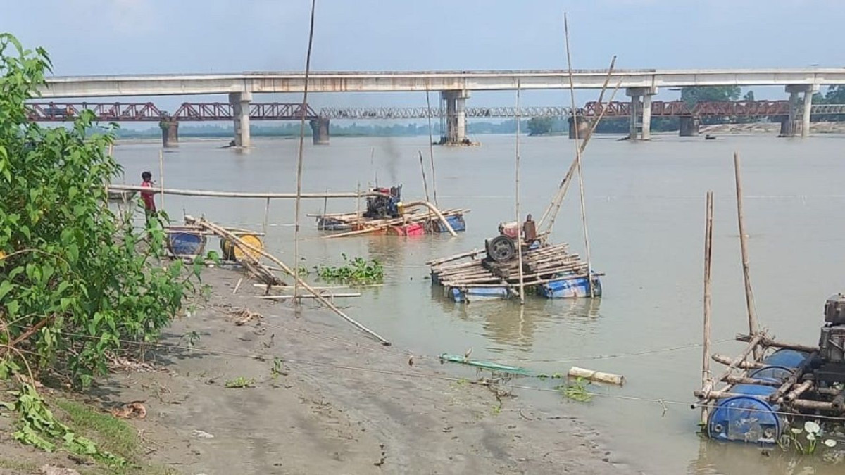 বালু উত্তোলন