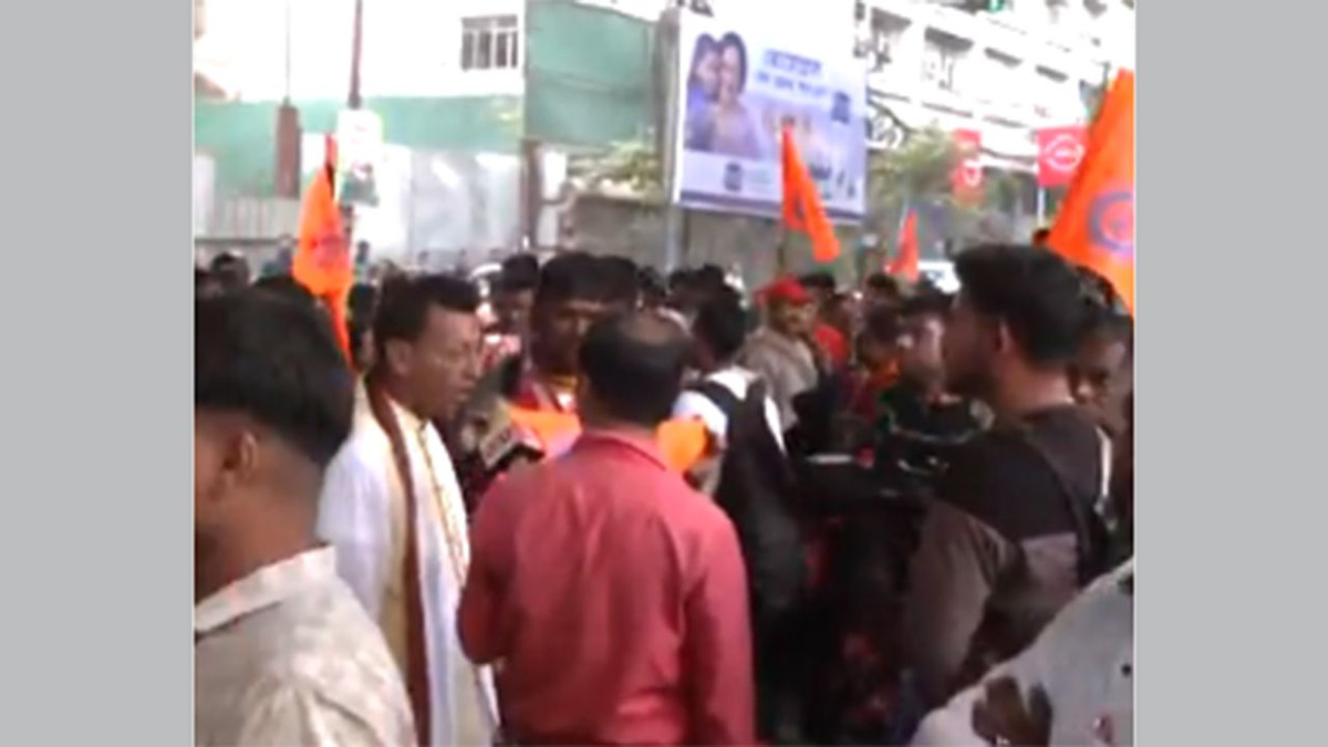 হিন্দু, বিক্ষোভ