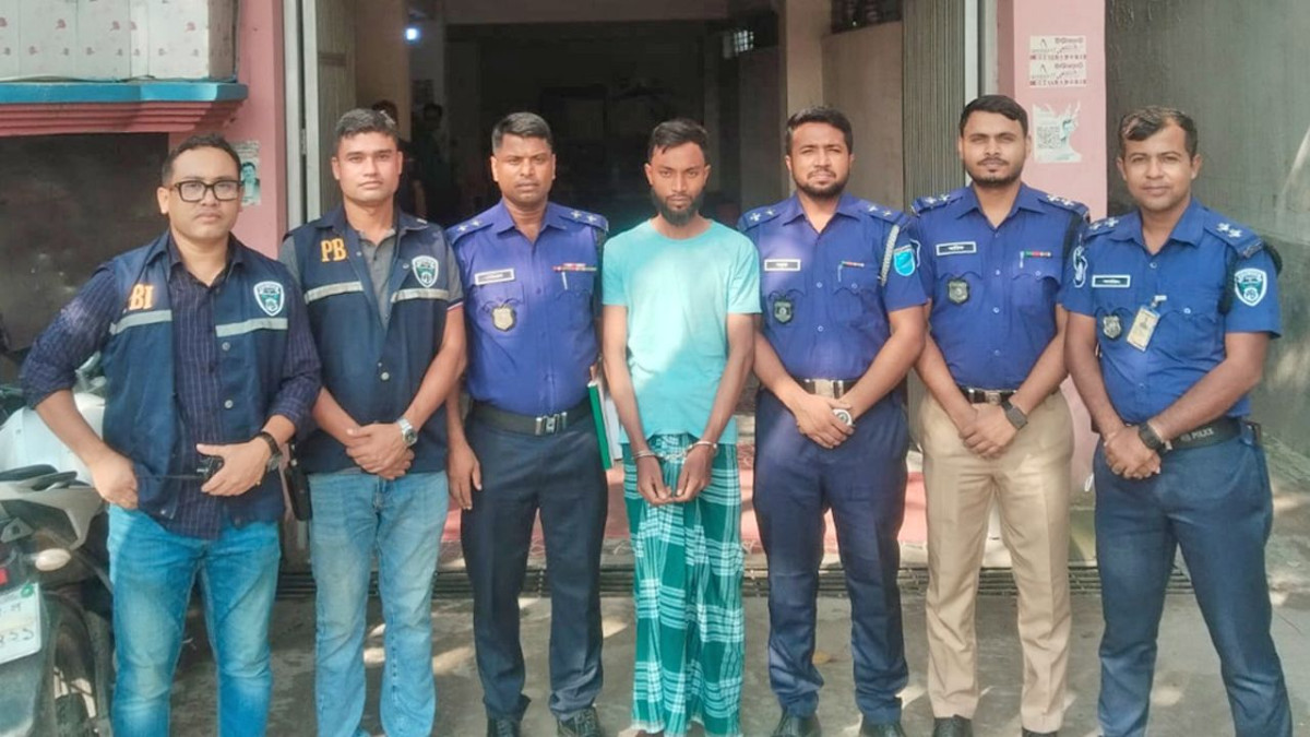 চাঁদাবাজ, গ্রেফতার, জুয়েল আহমেদ, পিবিআই গাজীপুর, হাজী আব্দুর রহিম পাইকারি মার্কেট, আগুন দেয়ার হুমকি, এক লাখ টাকা চাঁদা দাবি, চাঁদাবাজির মামলা, ১৬৪ ধারায় স্বীকারোক্তিমূলক জবানবন্দি