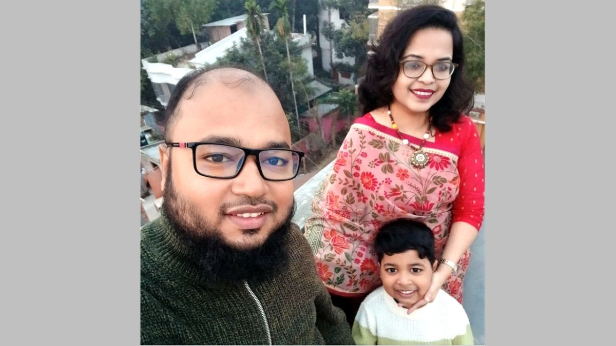 নুর আলম, তার স্ত্রী ফারিহা কবির ও ছেলে ফাইজান আহম্মেদ