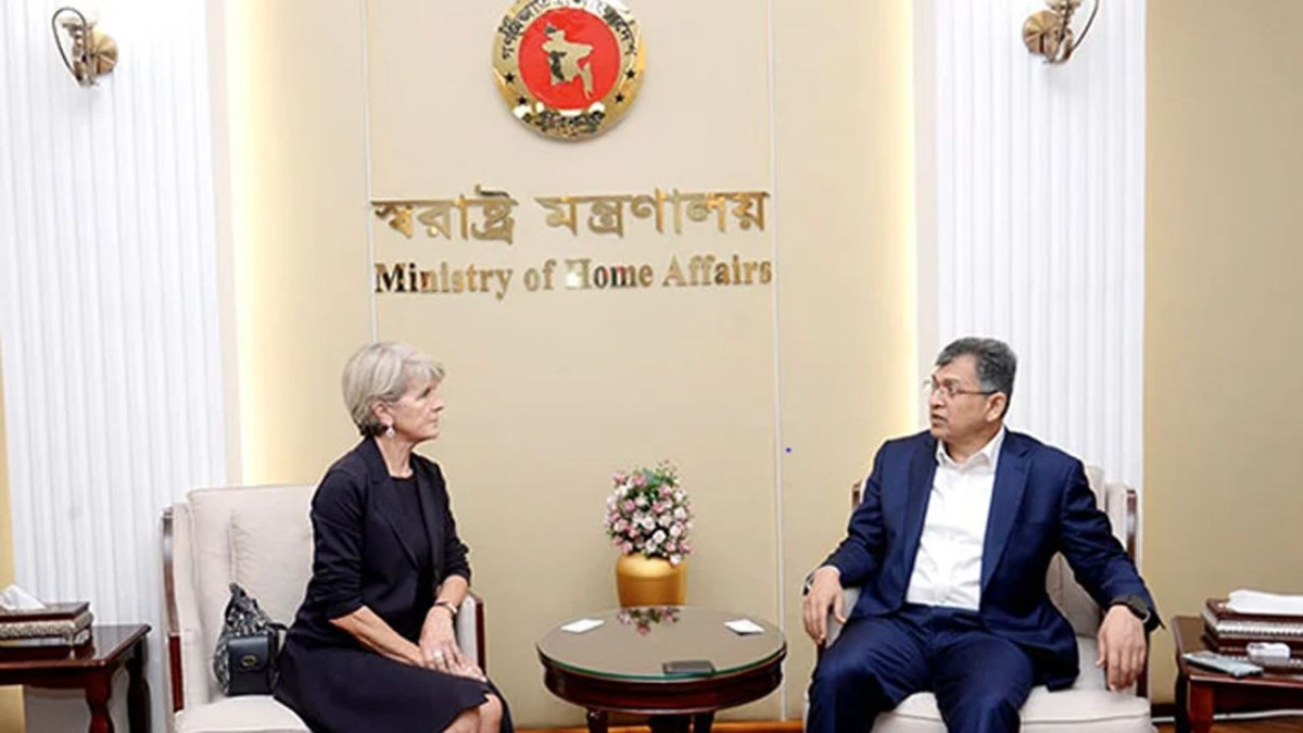 রোহিঙ্গা সঙ্কট সমাধানে আন্তর্জাতিক সম্প্রদায়কে কার্যকর ভূমিকা পালনের আহ্বান স্বরাষ্ট্রমন্ত্রীর