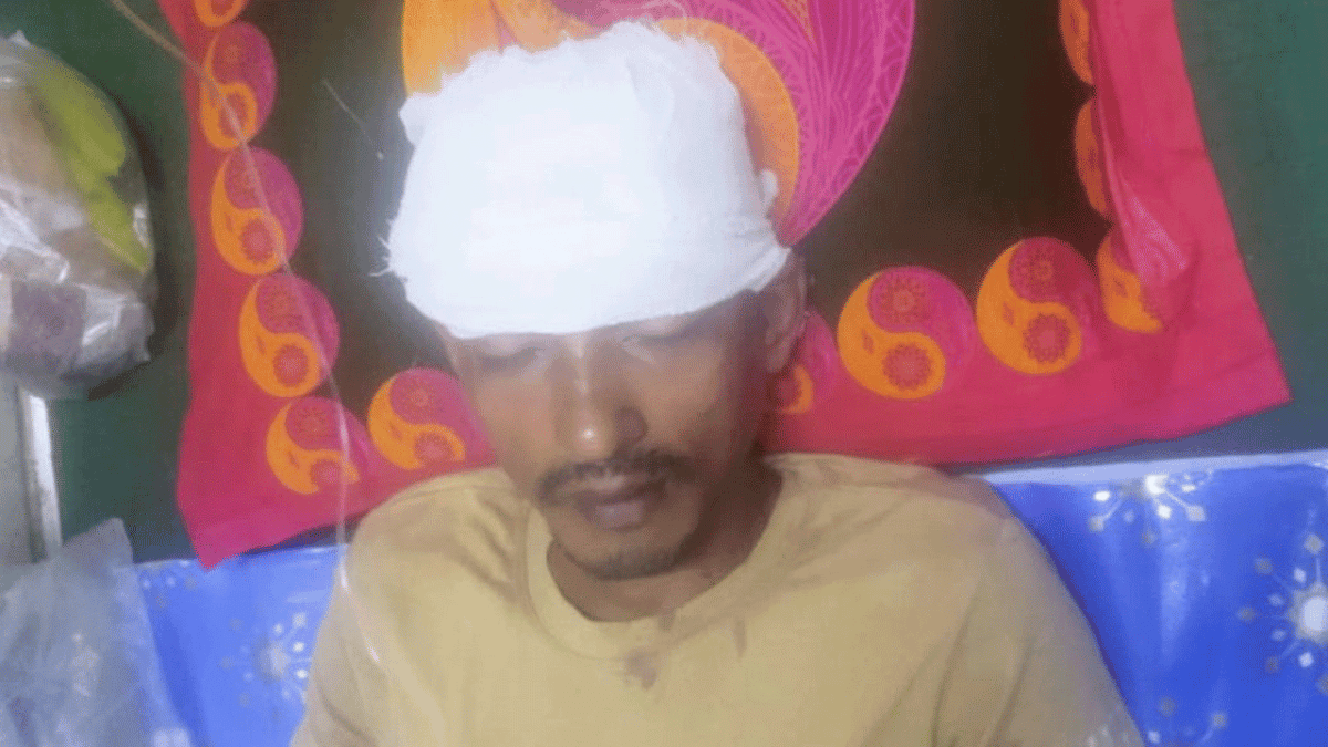 টাকা ছিনতাই