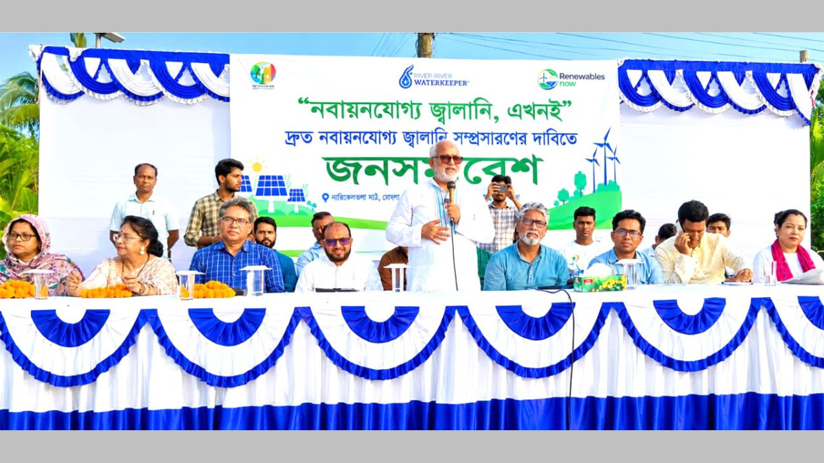 বক্তব্য রাখছেন খুলনা সিটি করপোরেশনের প্রশাসক নজরুল ইসলাম মঞ্জু