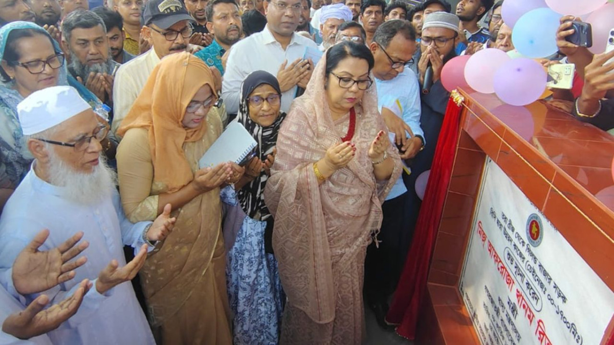 খাদ্যমন্ত্রী, আফরোজা খানম রিতা, বাংলাদেশ, প্রধানমন্ত্রী, তারেক রহমান, সড়ক