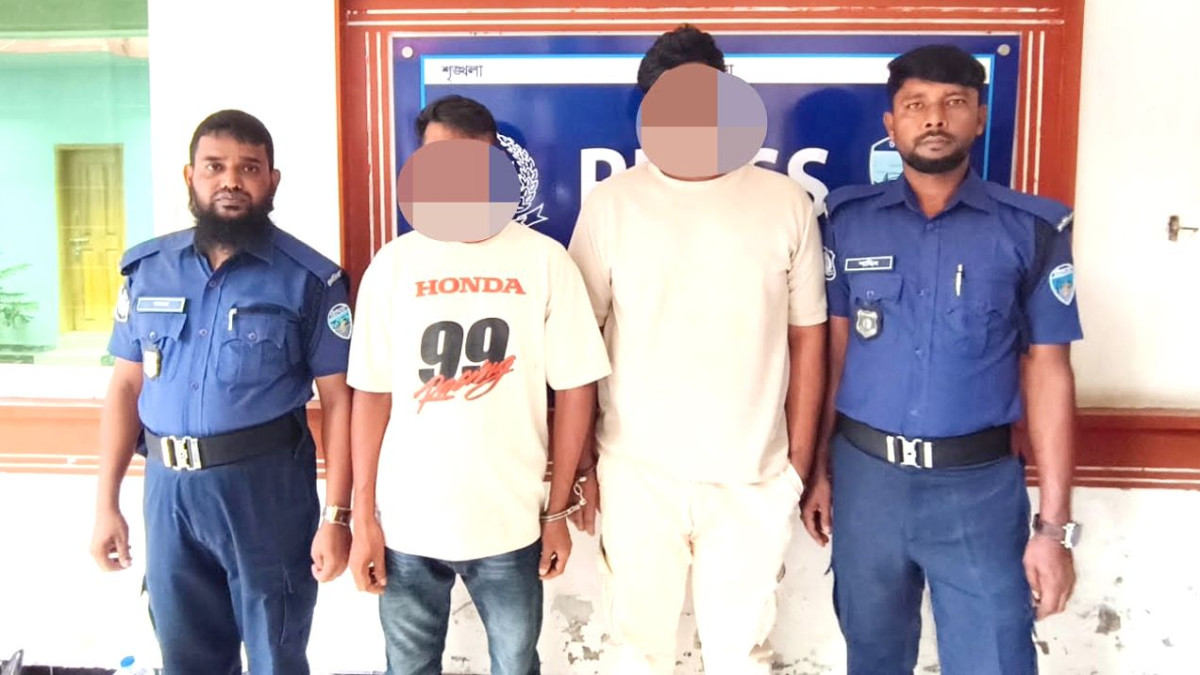 সাতকানিয়ায় শিশু ধর্ষণ মামলার এজাহারভুক্ত ২ আসামি গ্রেফতার