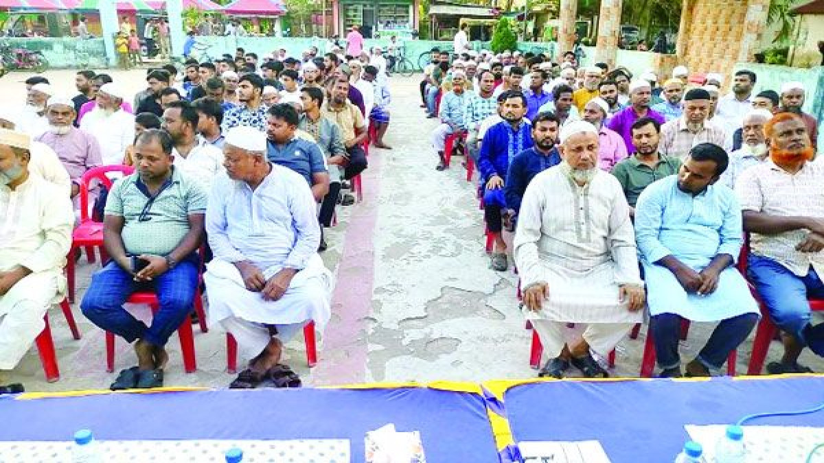 পল্টন ট্র্যাজেডির বিচার দাবিতে জামায়াত শিবিরের বিক্ষোভ ও দোয়া