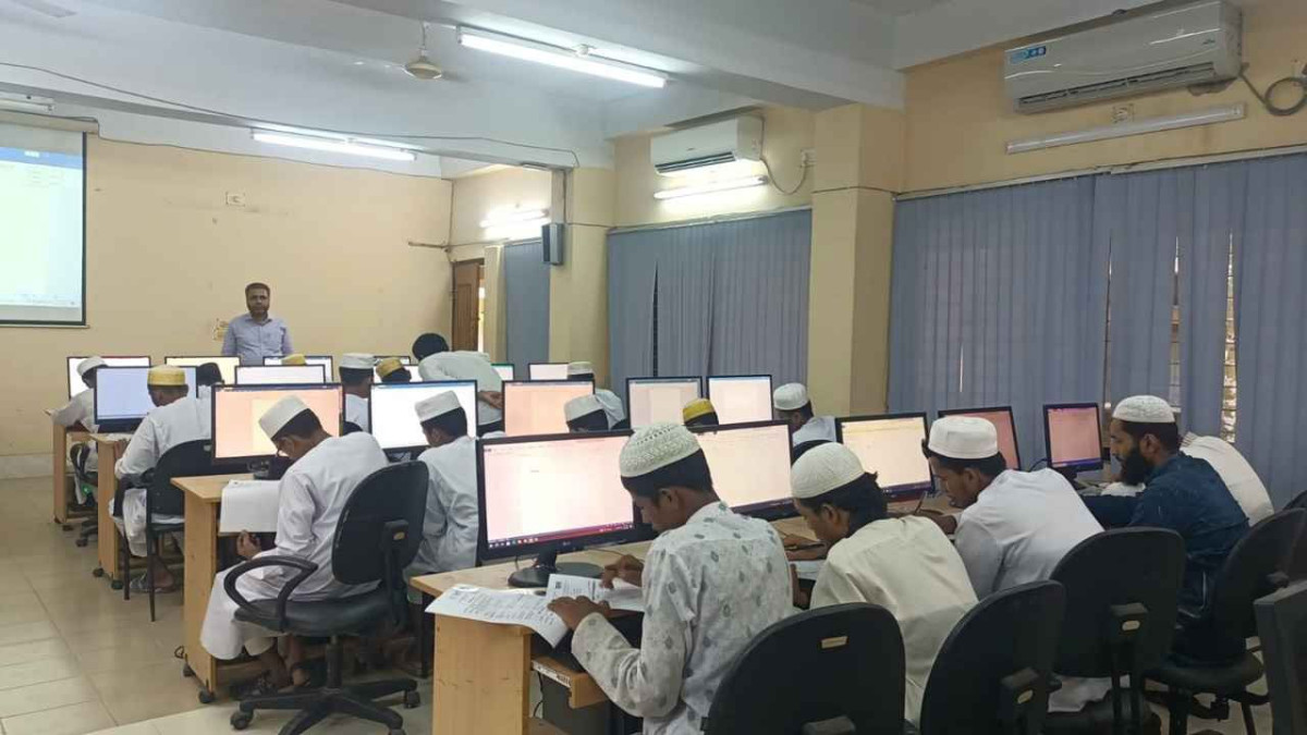 কম্পিউটার প্রশিক্ষণ, ইসলামিক ফাউন্ডেশন, মাদরাসা শিক্ষার্থী